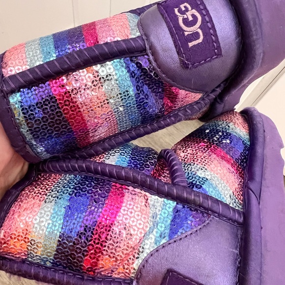 UGG CLASSIC II sequin purple pink toddler boots size 5 - Picture 5 of 5